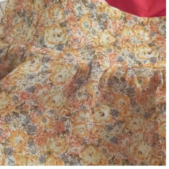 Cottage Core Gold Floral Mini Skirt size small - Picture 4 of 5